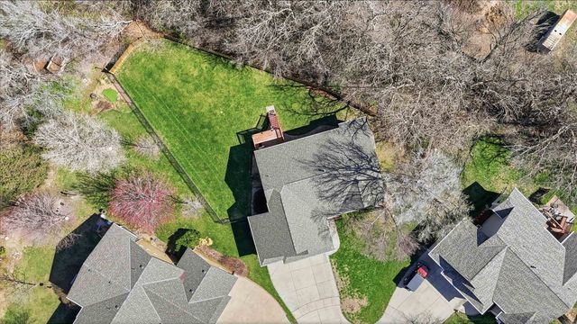 4844 N Steeds Crossing Cir, Park City, KS 67219