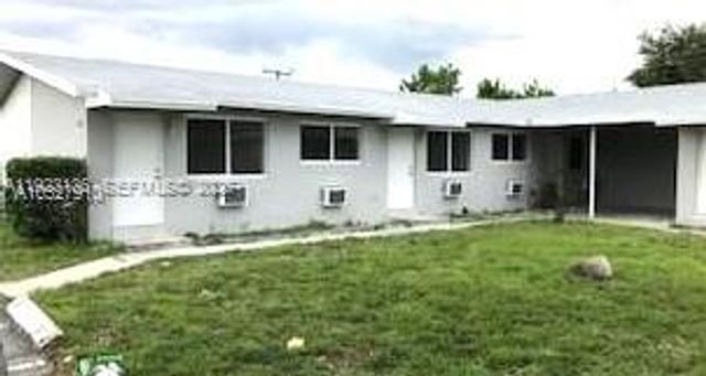 7561 Venetian St 1, Miramar, FL 33023