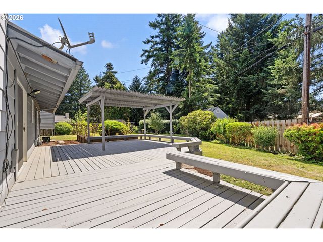 15260 Ne COUCH Ct, Portland, OR 97230