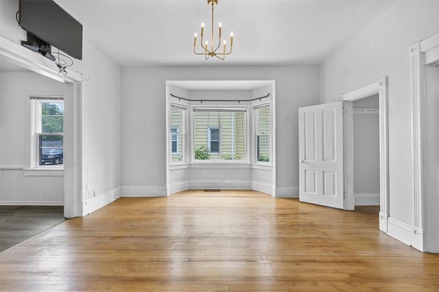 1168 E WALNUT STREET, Green Bay, WI 54301