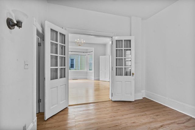 1168 E WALNUT STREET, Green Bay, WI 54301