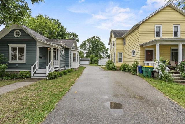 1168 E WALNUT STREET, Green Bay, WI 54301