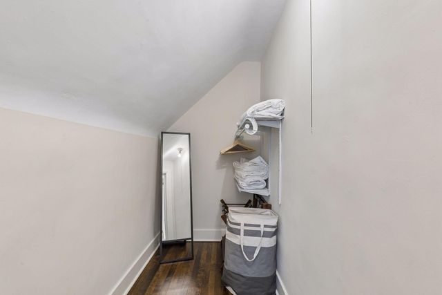 310 E 22nd Street, Minneapolis, MN 55404