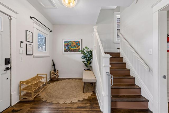 310 E 22nd Street, Minneapolis, MN 55404