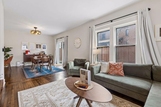 310 E 22nd Street, Minneapolis, MN 55404