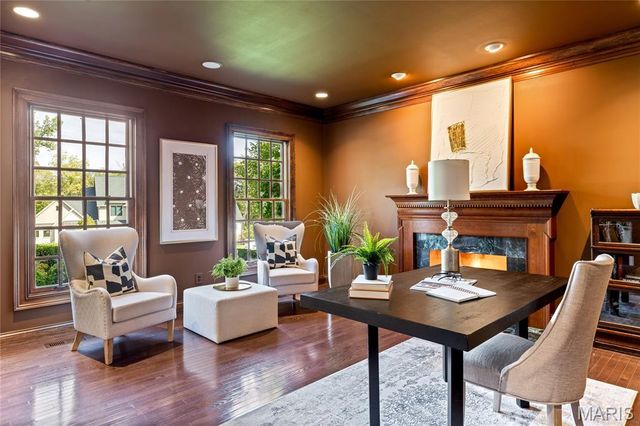 29 Muirfield Lane, Town And Country, MO 63141