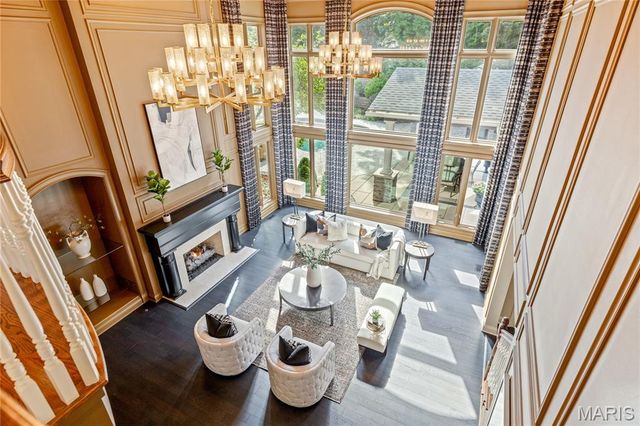 29 Muirfield Lane, Town And Country, MO 63141