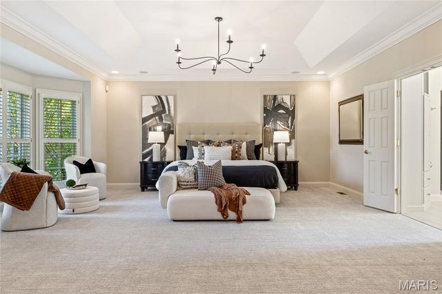 29 Muirfield Lane, Town And Country, MO 63141