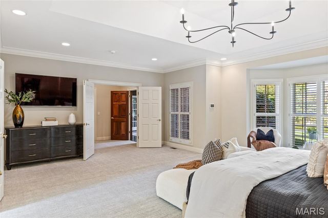 29 Muirfield Lane, Town And Country, MO 63141
