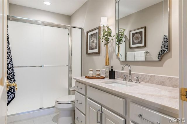 29 Muirfield Lane, Town And Country, MO 63141