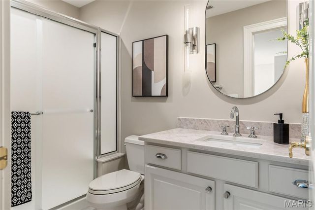 29 Muirfield Lane, Town And Country, MO 63141