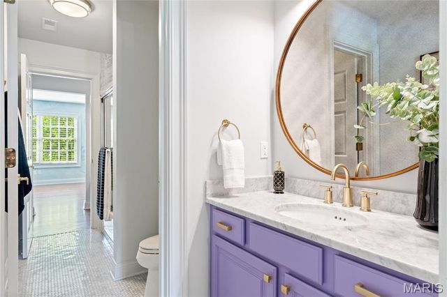 29 Muirfield Lane, Town And Country, MO 63141