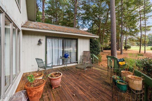4 Inverness Place, Pinehurst, NC 28374