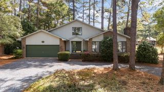 4 Inverness Place, Pinehurst, NC 28374