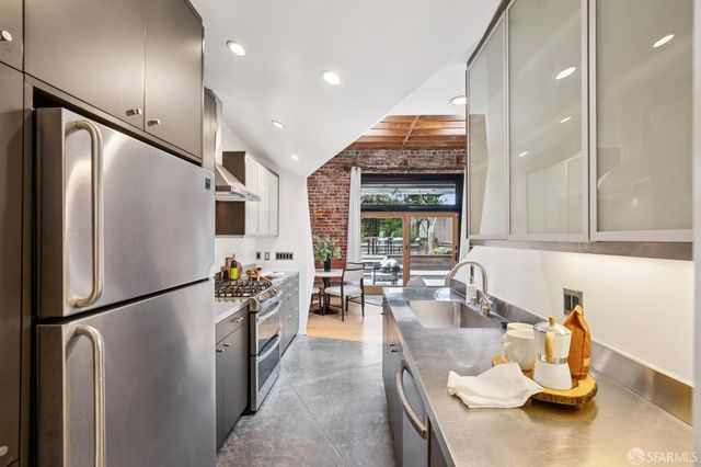 3132 Laguna Street, San Francisco, CA 94123