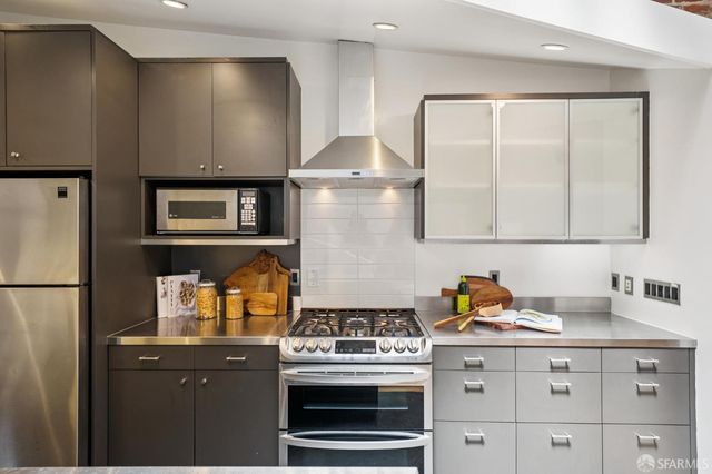 3132 Laguna Street, San Francisco, CA 94123
