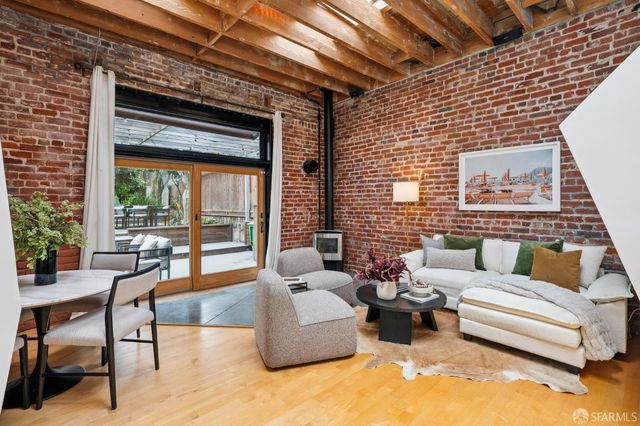 3132 Laguna Street, San Francisco, CA 94123