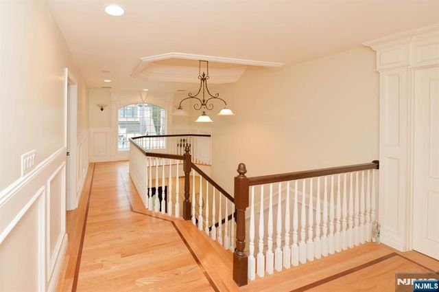 2186 Jones Road, Fort Lee, NJ 07024