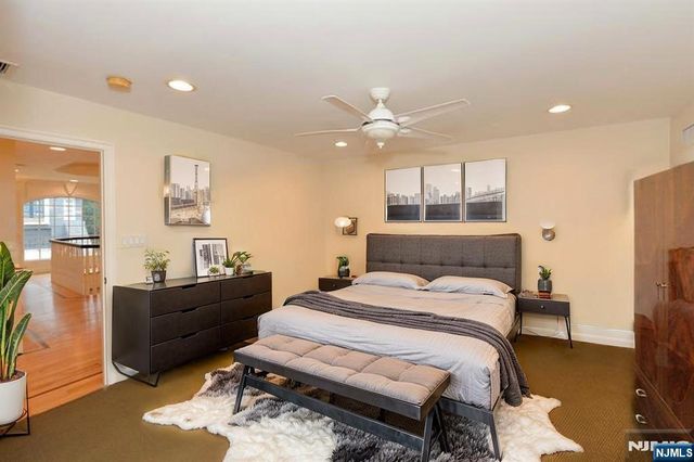 2186 Jones Road, Fort Lee, NJ 07024