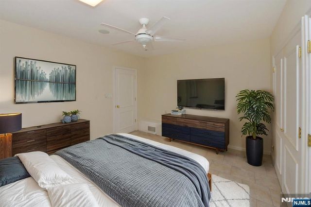 2186 Jones Road, Fort Lee, NJ 07024