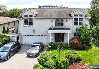 2186 Jones Road, Fort Lee, NJ 07024