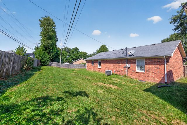 916 Hickory Hill Drive, Nicholasville, KY 40356