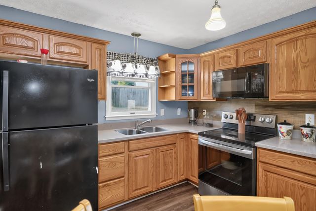 916 Hickory Hill Drive, Nicholasville, KY 40356