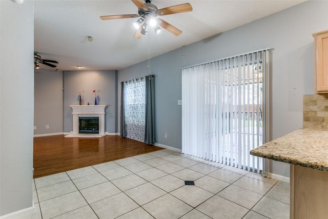 307 Pointer Place, Arlington, TX 76002