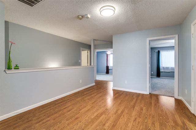 307 Pointer Place, Arlington, TX 76002