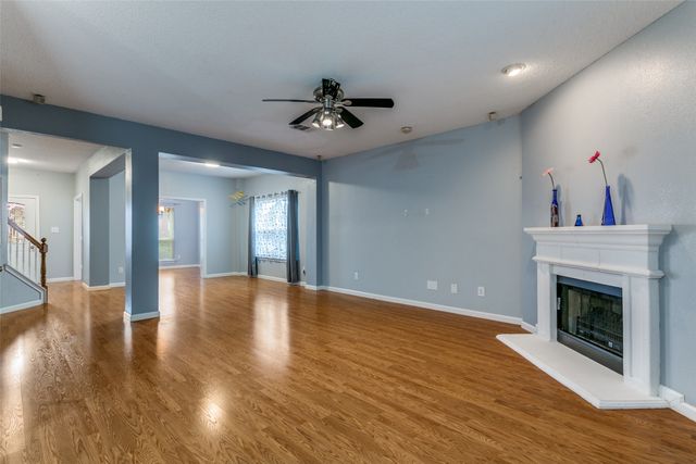 307 Pointer Place, Arlington, TX 76002