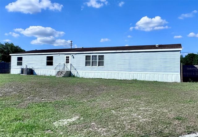 4300 MEADOW RIDGE AVENUE, Mulberry, FL 33860