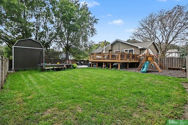 653 S 212 Street, Omaha, NE 68022