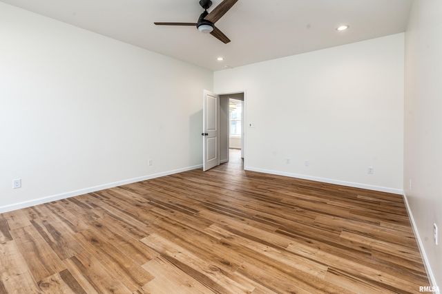 1106 HORIZON Drive, Marion, IL 62959