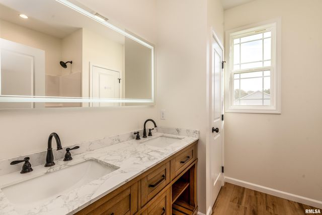 1106 HORIZON Drive, Marion, IL 62959