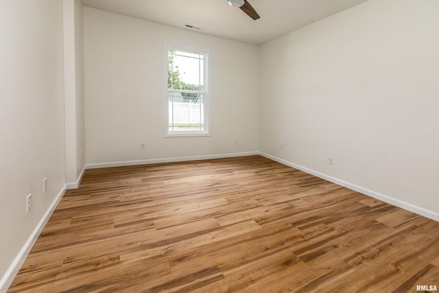 1106 HORIZON Drive, Marion, IL 62959