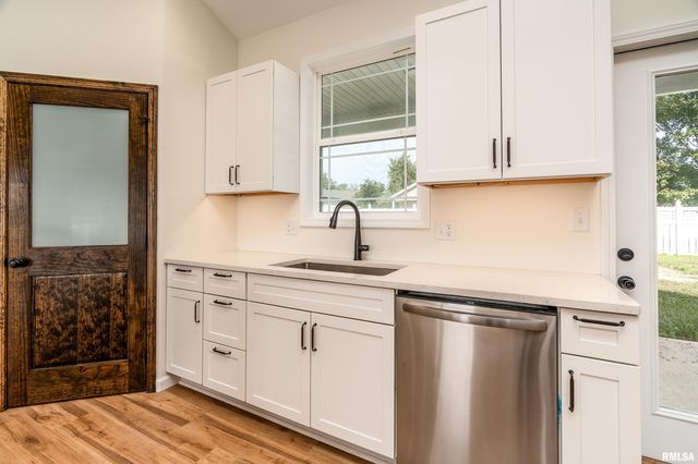 1106 HORIZON Drive, Marion, IL 62959