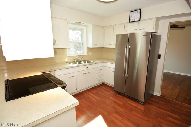 2405 Weymouth Road, Hinckley, OH 44233