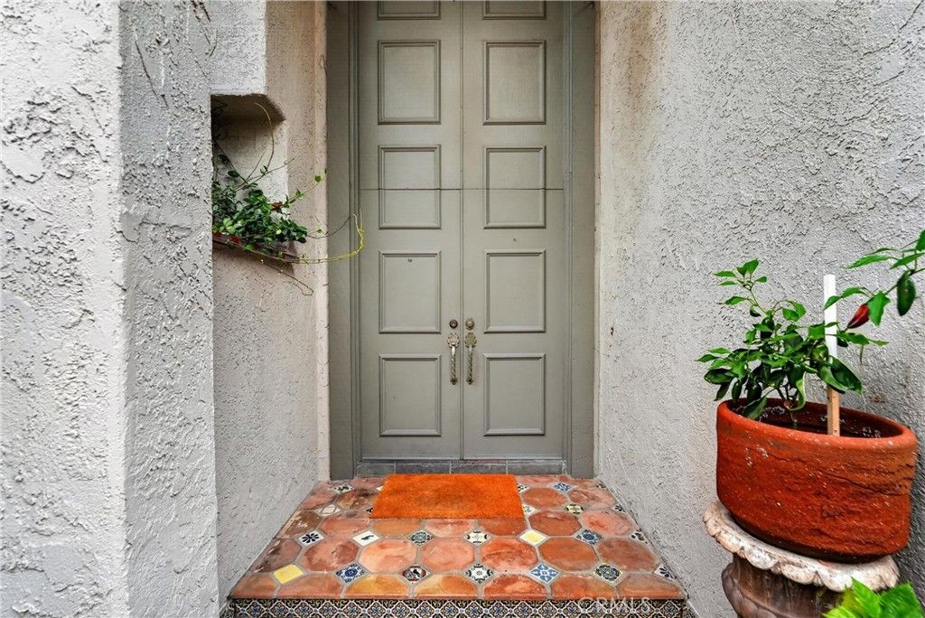781 S Circulo Miro, Anaheim, CA 92807 — photo 5