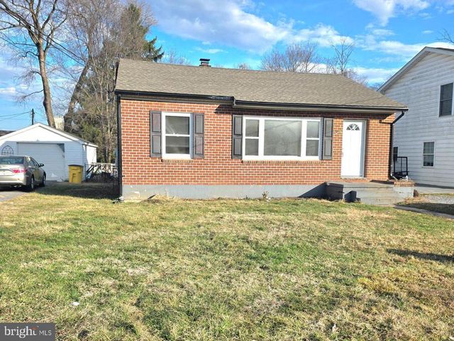 357 HEDRICK AVE, Martinsburg, WV 25405