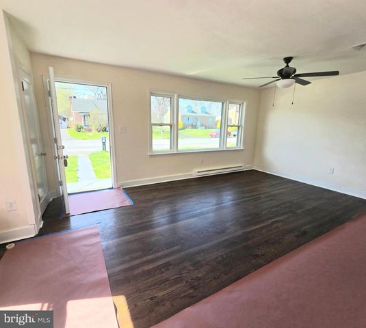 357 HEDRICK AVE, Martinsburg, WV 25405