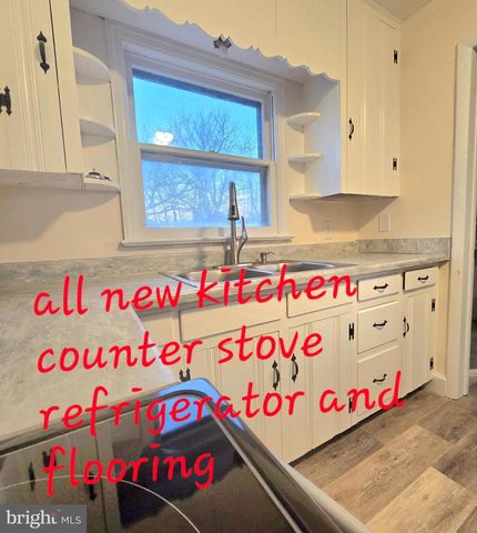 357 HEDRICK AVE, Martinsburg, WV 25405