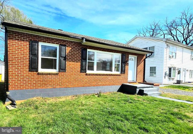 357 HEDRICK AVE, Martinsburg, WV 25405