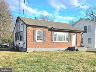 357 HEDRICK AVE, Martinsburg, WV 25405