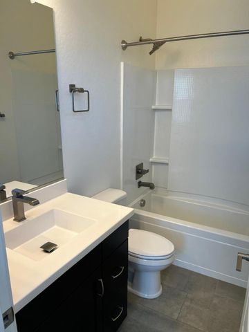 1141 E La Mirada Drive, Phoenix, AZ 85042