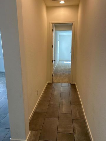 1141 E La Mirada Drive, Phoenix, AZ 85042
