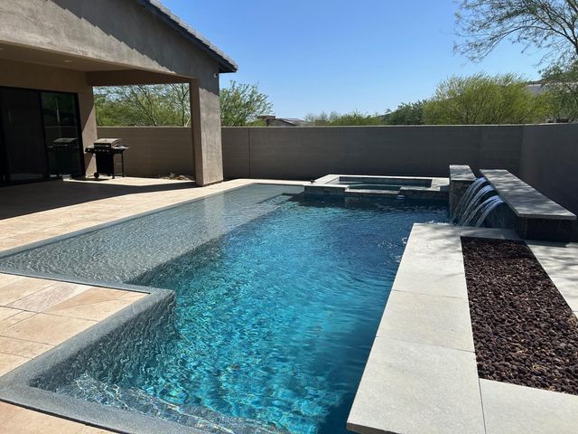 1141 E La Mirada Drive, Phoenix, AZ 85042