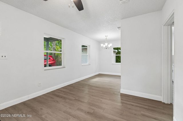 3524 CENTERHILL Drive N, Jacksonville, FL 32254