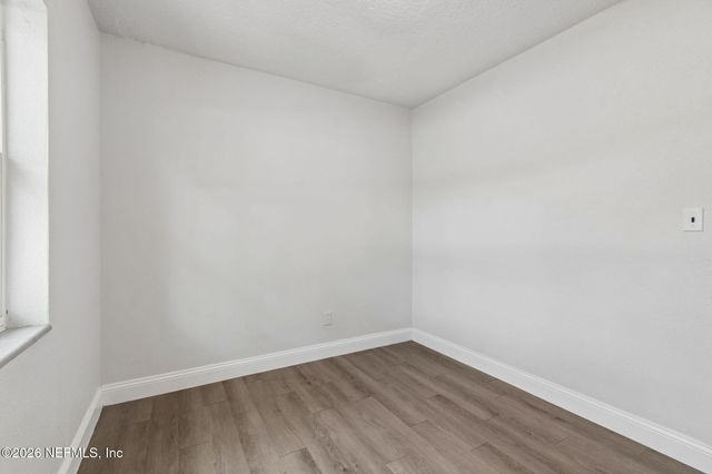 3524 CENTERHILL Drive N, Jacksonville, FL 32254