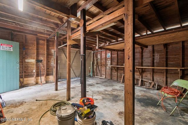 3524 CENTERHILL Drive N, Jacksonville, FL 32254