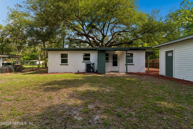 3524 CENTERHILL Drive N, Jacksonville, FL 32254